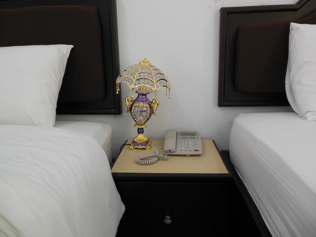 The Family Grand Hotel Удон Тани Екстериор снимка